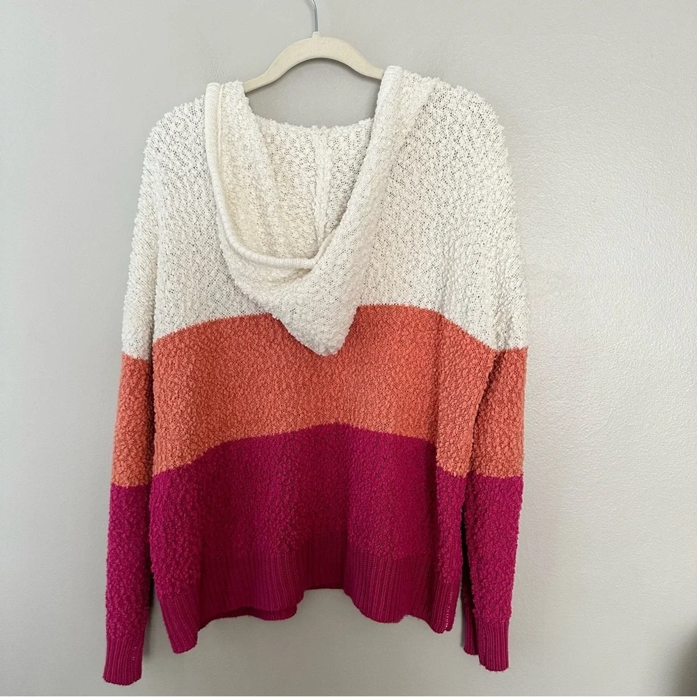 Maurices Hoodie Sweater